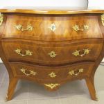 677 6010 CHEST OF DRAWERS